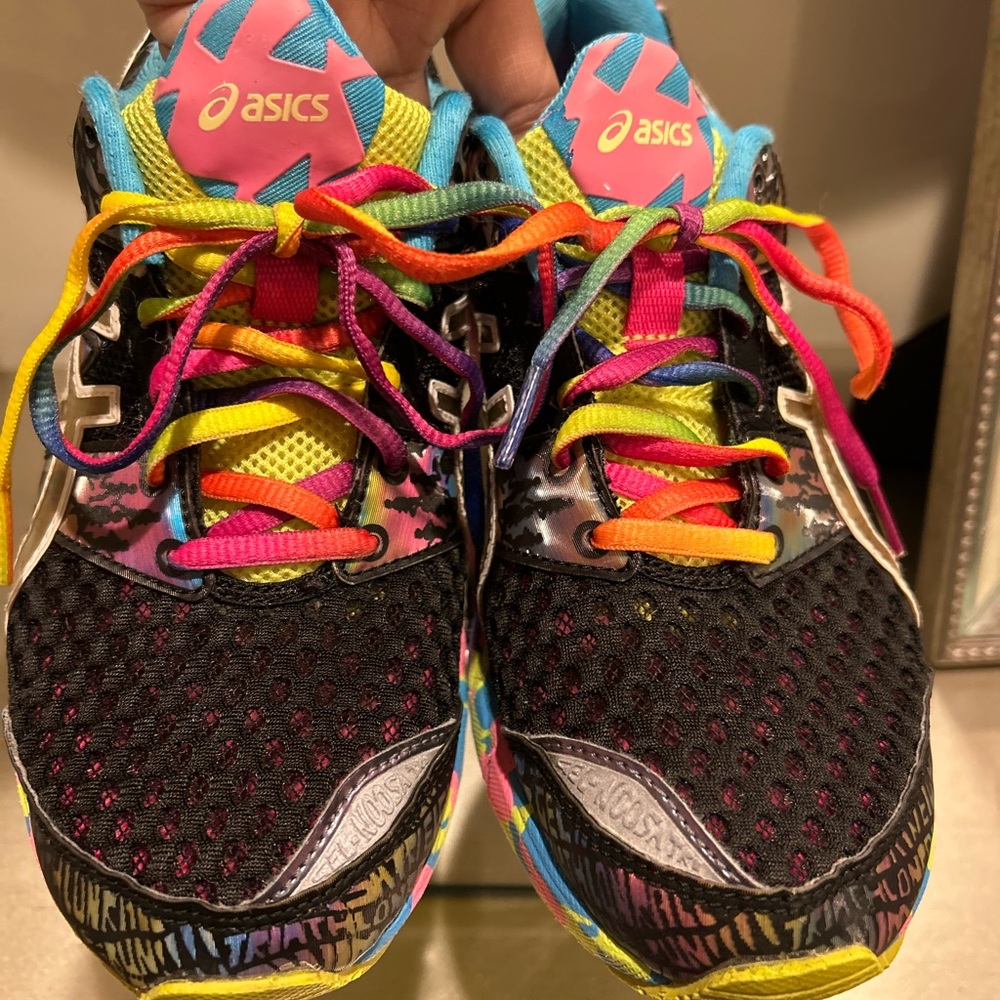 Asics women's Black Multicolor Gel-Noosa Tri 8 Sneakers - Picture 6 of 8
